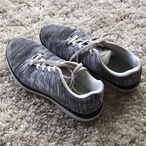 Champion Athletic Shoes